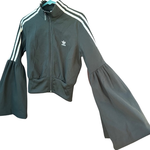 Adidas black flared sleeve - Picture 3 of 4